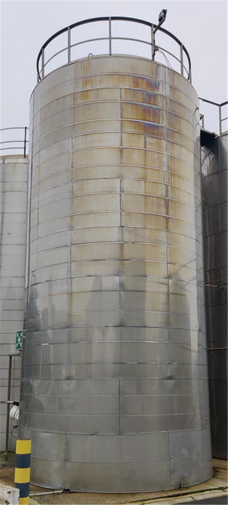 03.46.OL.18 - Cuve de mélange d'occasion