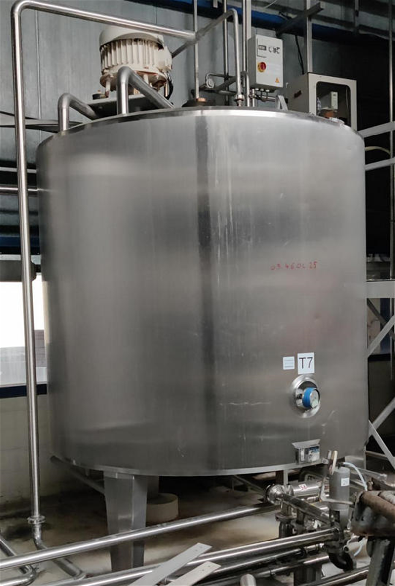 03.46.OL.25 - Cuve de mélange d'occasion