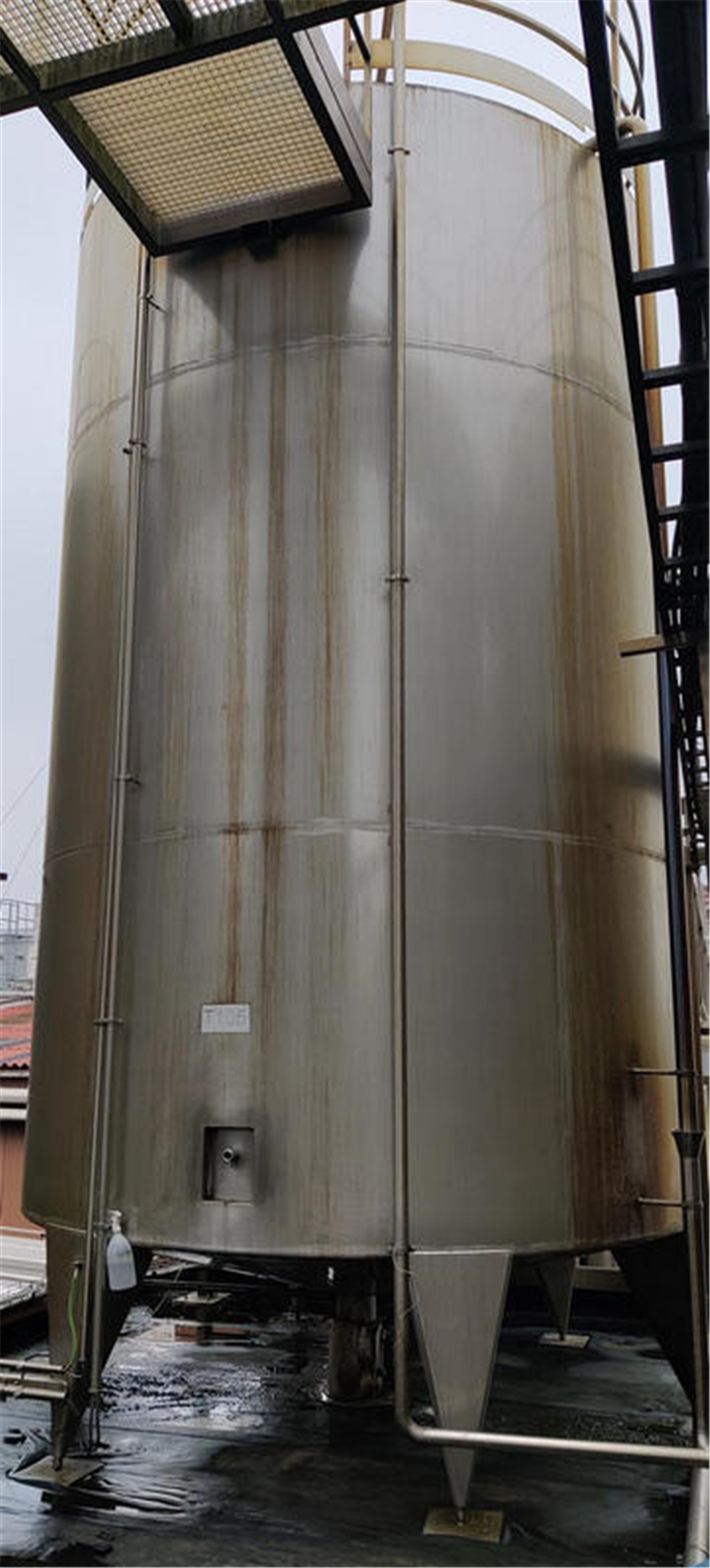 03.46.OL.35 - Cuve de mélange d'occasion